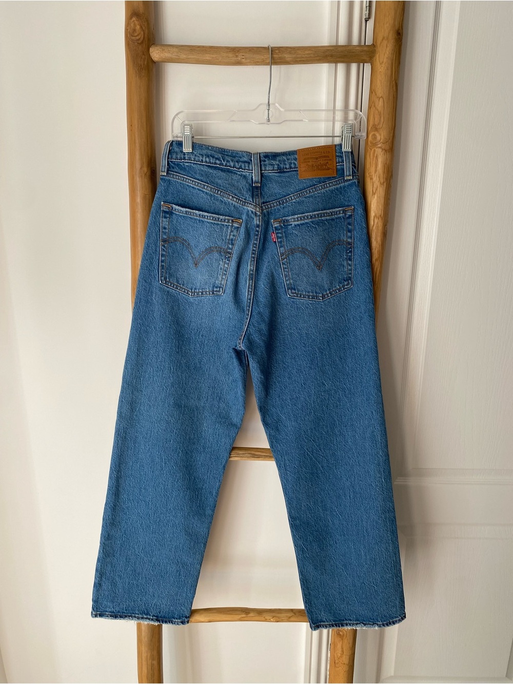 Levi's Ribcage Straight Ankle Jeans Sz 29 High Rise Premium Button Fly